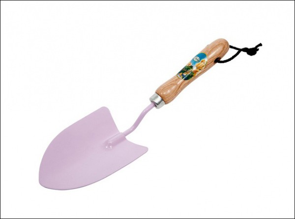 Bộ dụng cụ làm vườn cần thiết dành cho người trồng cây